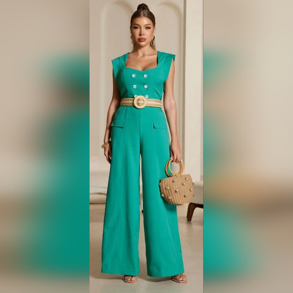 Elegant Green Jumpsuit with Belt